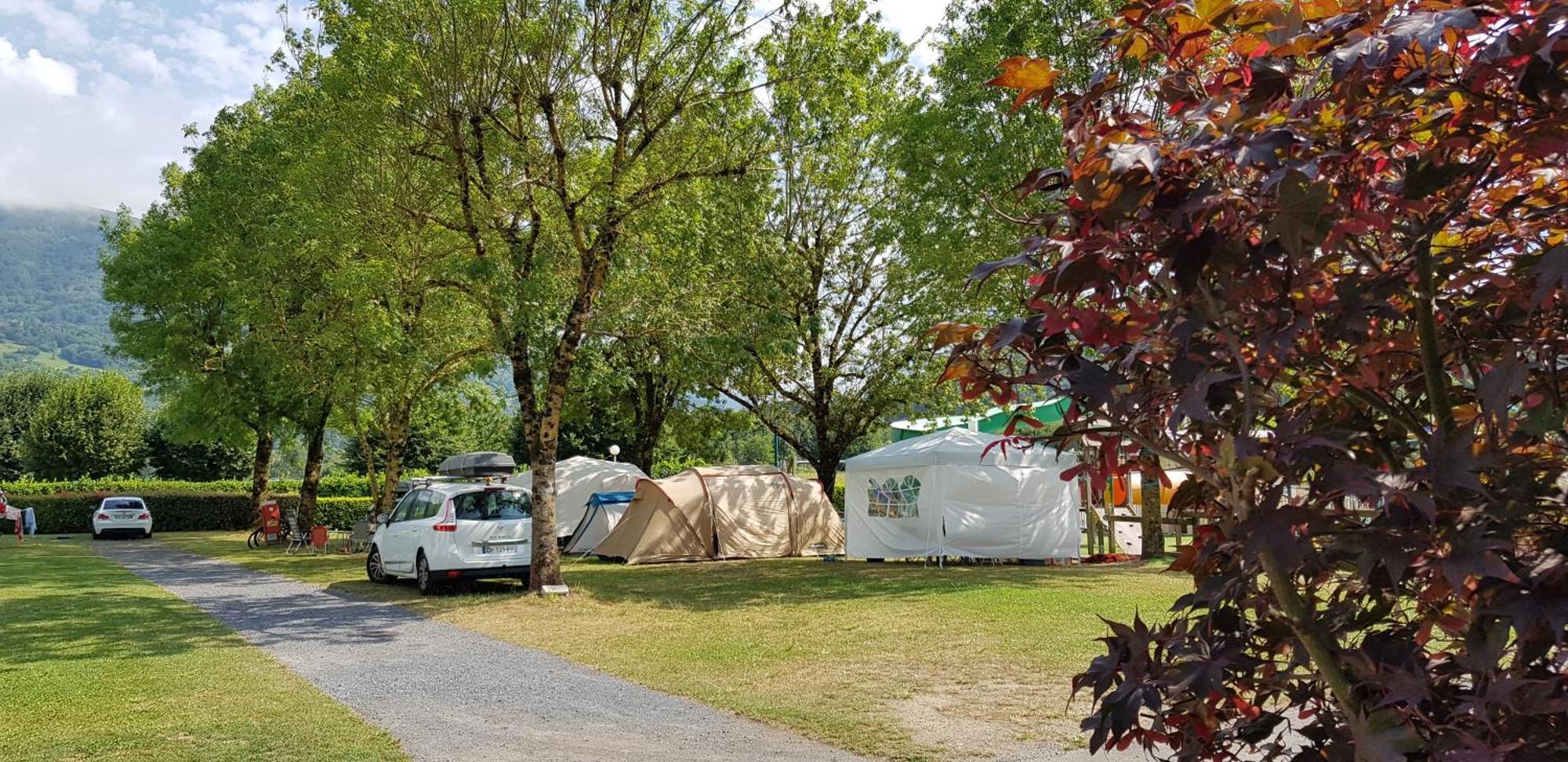 Camping Familial - Parc Aquatique - Grande Aire De Jeux A La Montagne Agos-Vidalos Eksteriør bilde